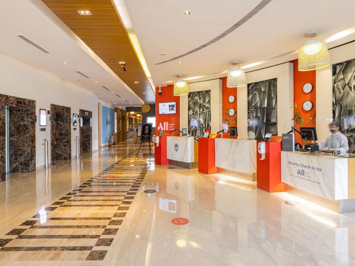 Ibis Gurgaon Golf Course Road - An Accor Brand Hotel Kültér fotó